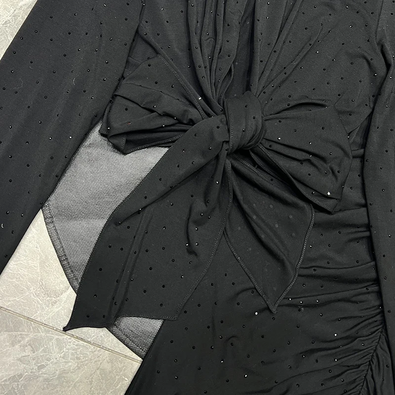 Рисунок 4 - Женский однотонный комплект из двух предметов