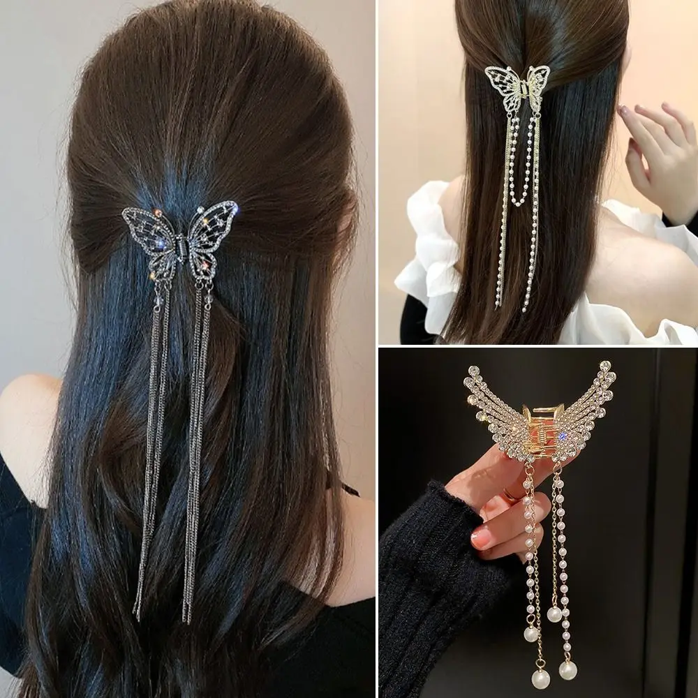 

Шпилька для волос с бабочкой и жемчугом