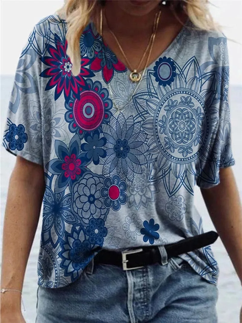 

Женская свободная футболка с коротким рукавом и V-образным вырезом