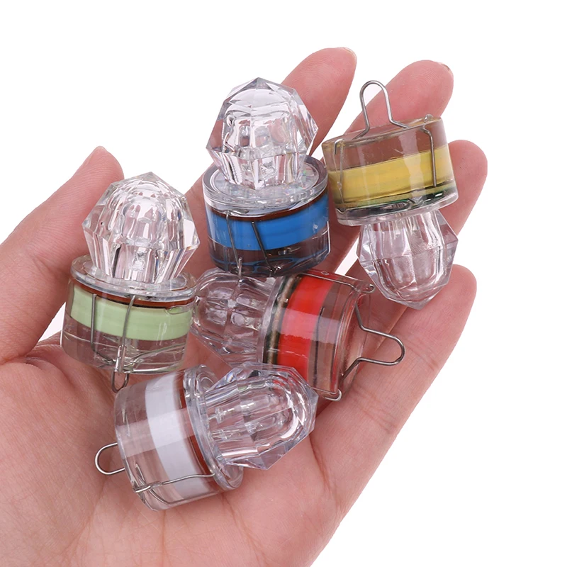 1pc 20g Deep Drop LED Fishing Lamp Underwater Diamond Shape Flash Light Attracting Squid Fishing lure Tackle 5 Colors