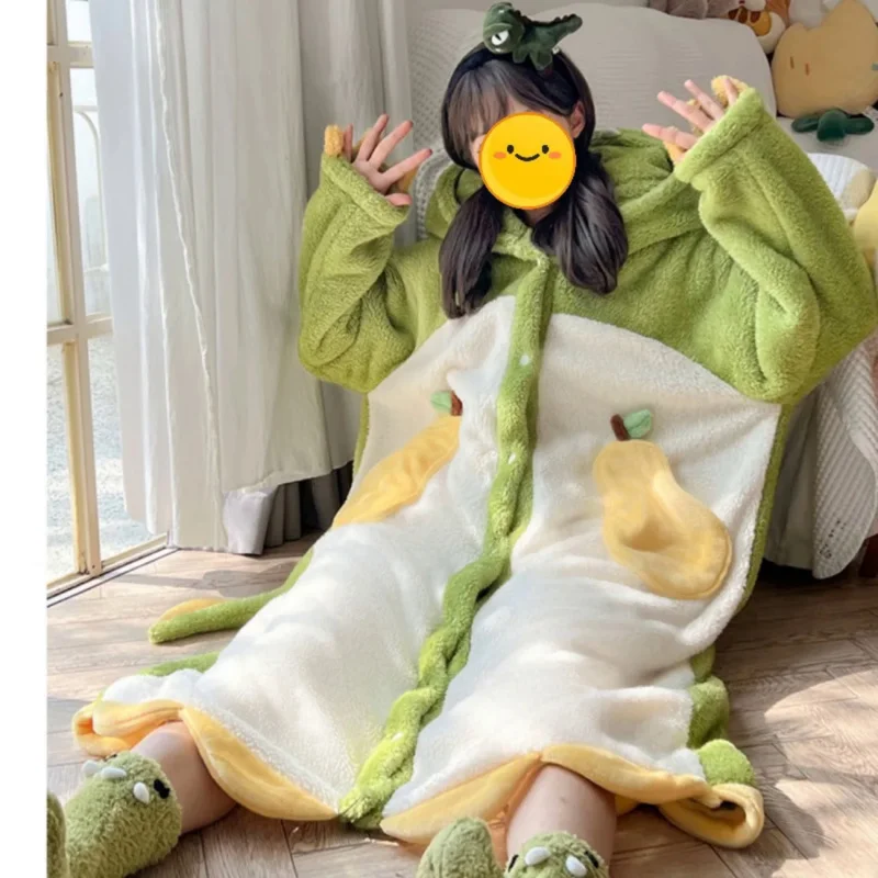 Kawaii фланель 2023 зимнее кимоно ночная рубашка клубника милая домашняя одежда для