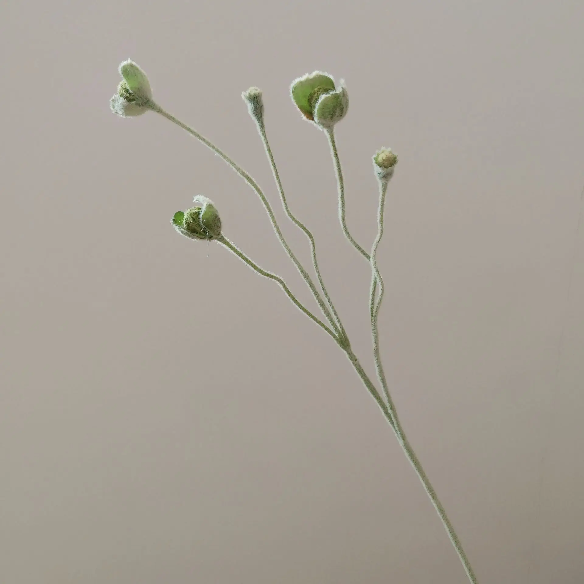 

Искусственные зелёные растения ветка 65 см