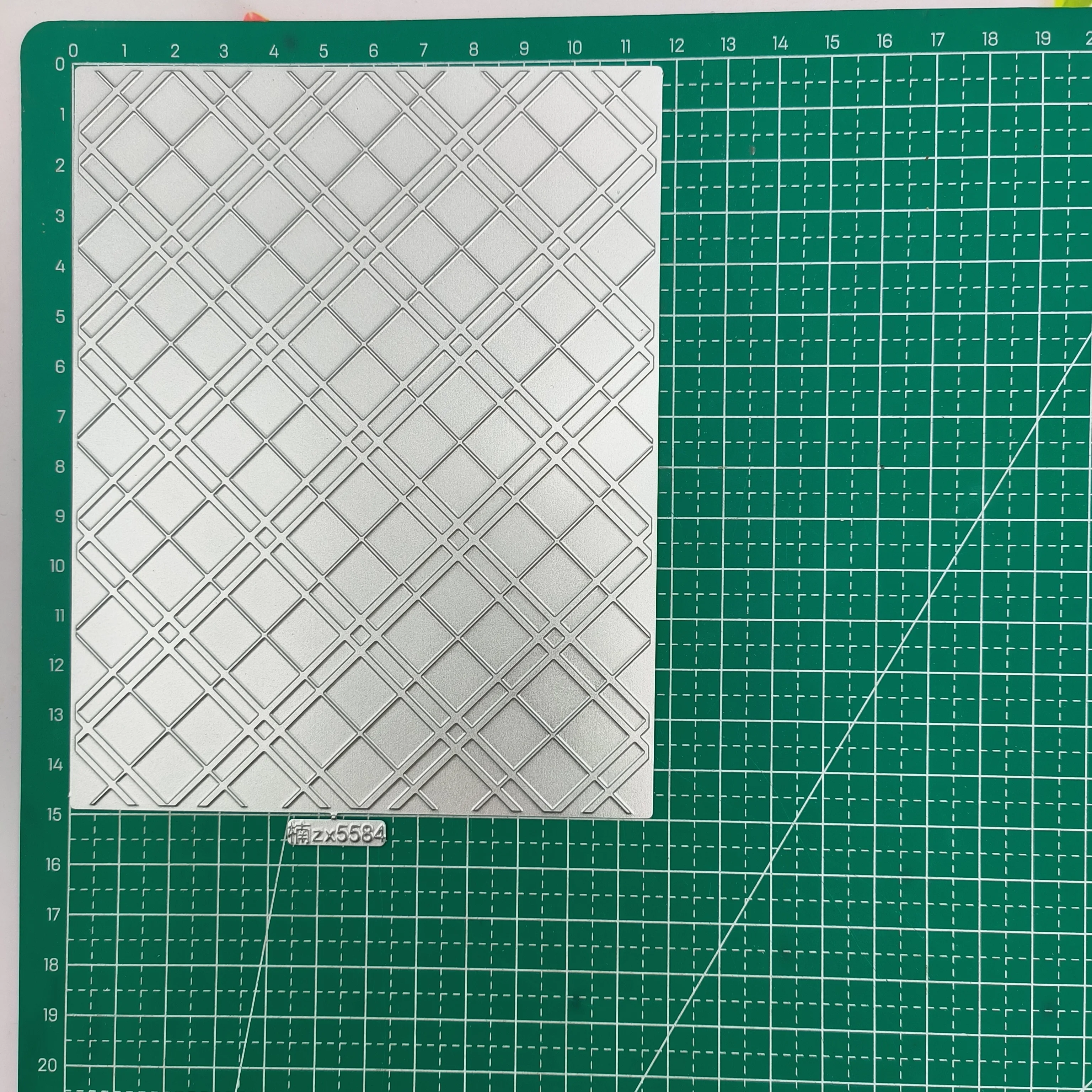 

Горячая фольга в клетку с рисунком, фотография, трафарет, тиснение, шаблон, сделай сам, поздравительная открытка, товары ручной работы 2023