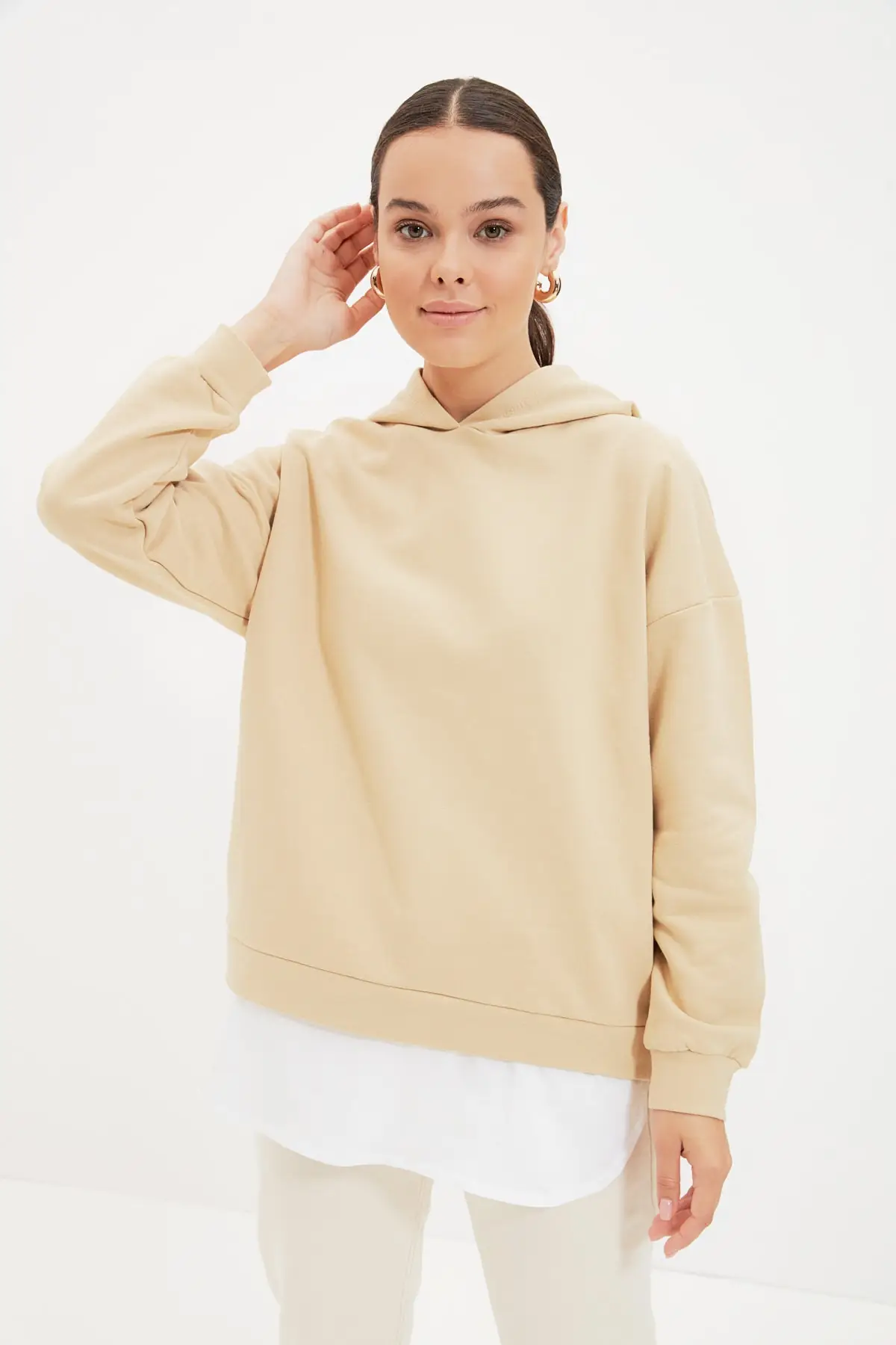 

Trendyol Bottom Overhang T-shirt TCTAW22TW0028