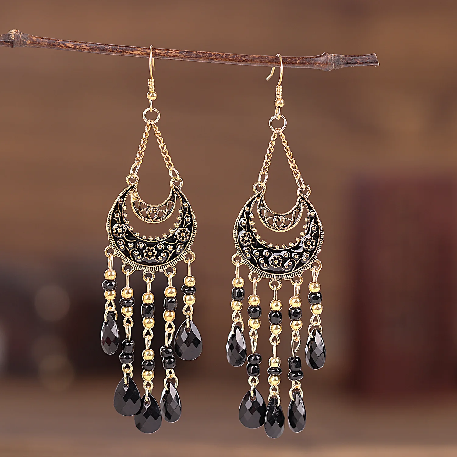 

Bohemian Ethnic Long Tassel Water Drop Earrings For Women Retro Drop Oil Link Chain Moon Shaped Earrings Pendientes Mujer Gift