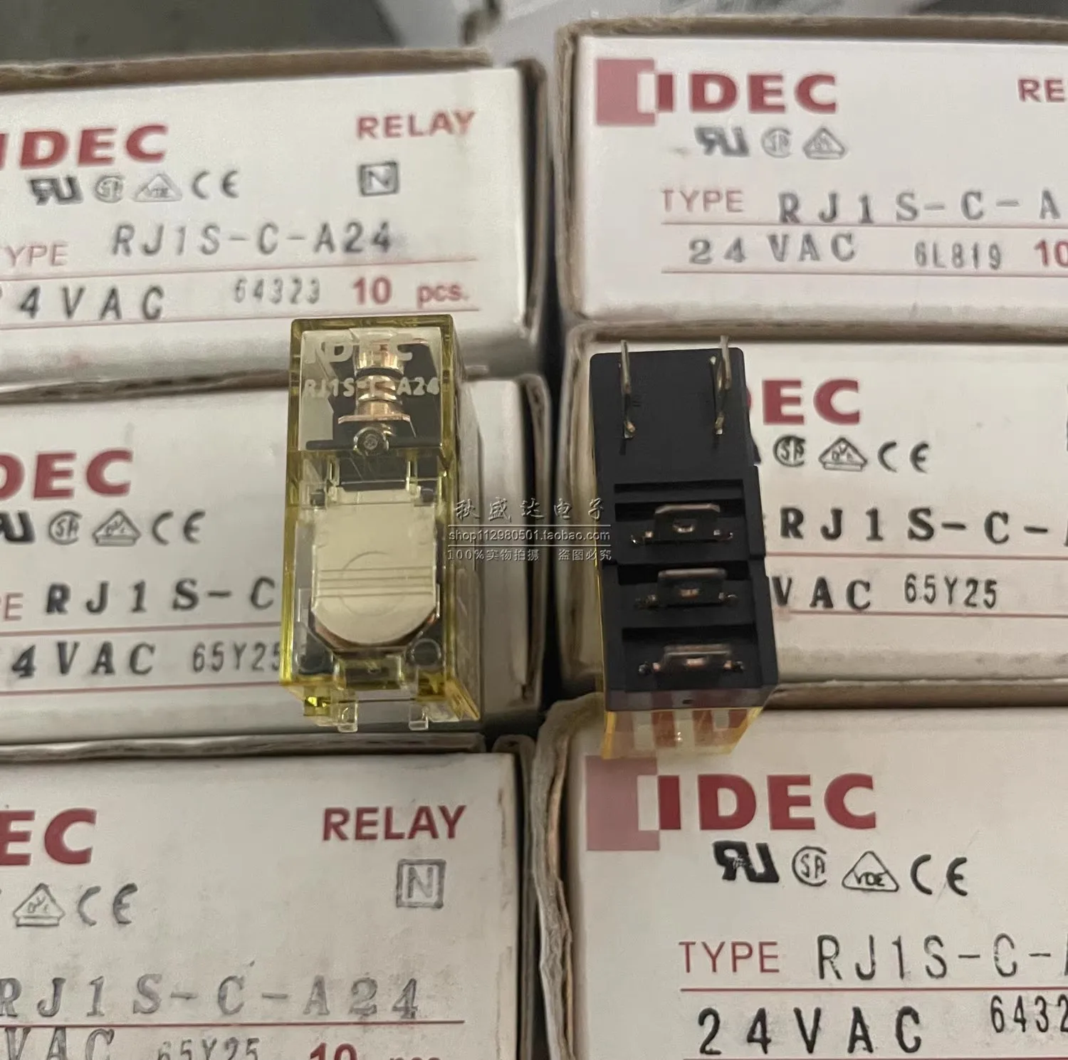 (2 шт.) RJ1S-C-A24 абсолютно новое оригинальное промежуточное реле 5-контактное 24 В