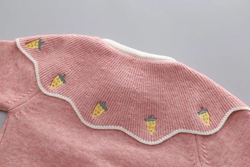 Новый стильный свитер для девочек кардиган на весну и осень милый с воротником в