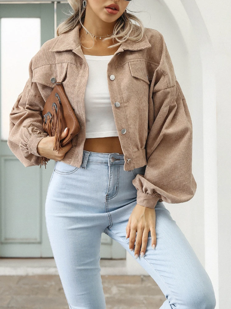 

Куртка женская Вельветовая с отворотом и рукавами-фонариками