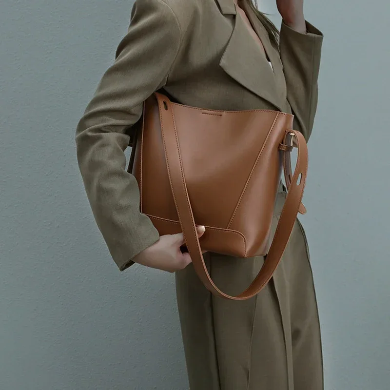 Новая женская сумка-мешок роскошная дизайнерская сумка на плечо кожаная простая