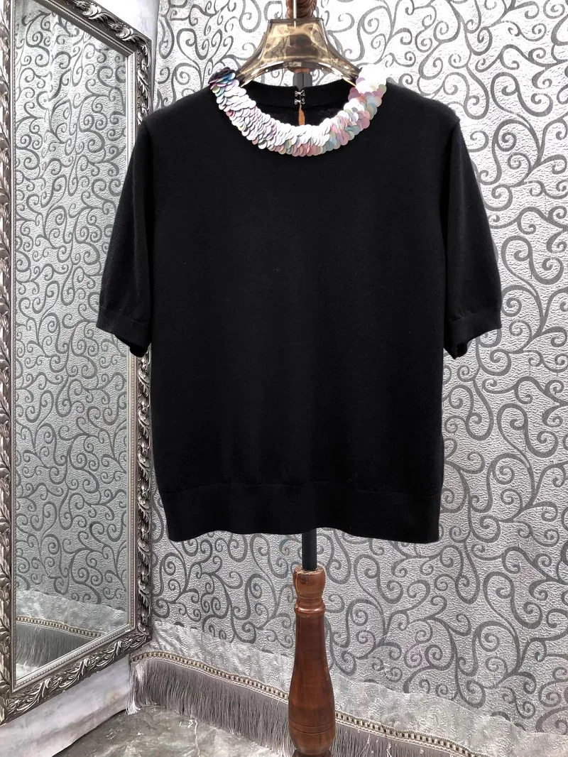 Женский джемпер с коротким рукавом красного черного или бежевого цвета