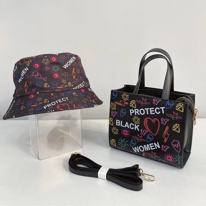 

Новая Черная Женская сумка-тоут с мультяшным принтом, 2023, модная трендовая сумка через плечо для женщин, кожаная сумка и кошелек-мессенджер