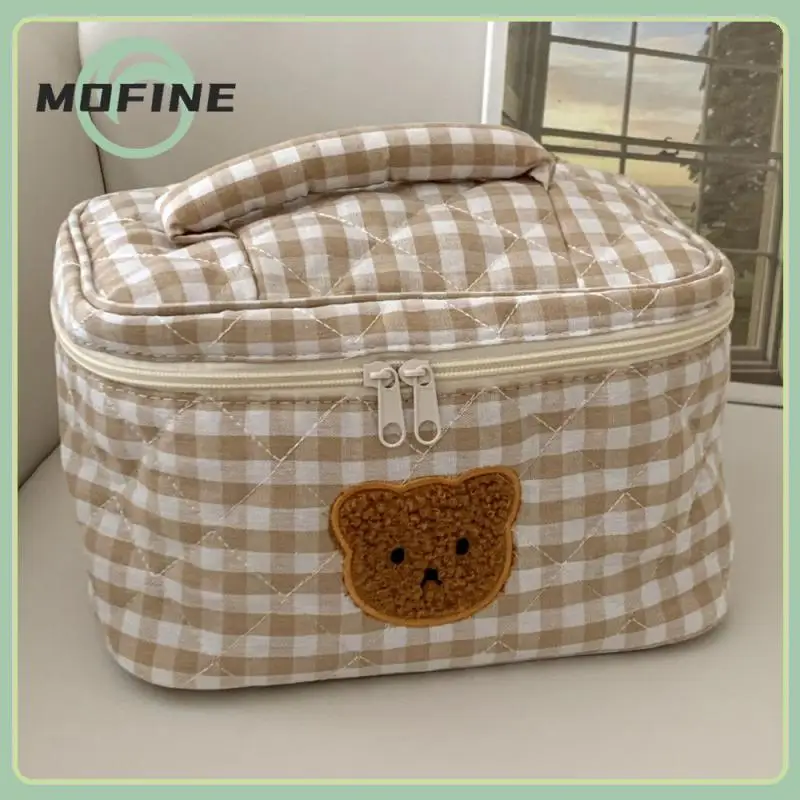 

Creative Design Cosmetic Bag Polyester Travel Cosmetic Bag Portable Make Up Pouch Case Home Storage Cotton Quilted Outdoor