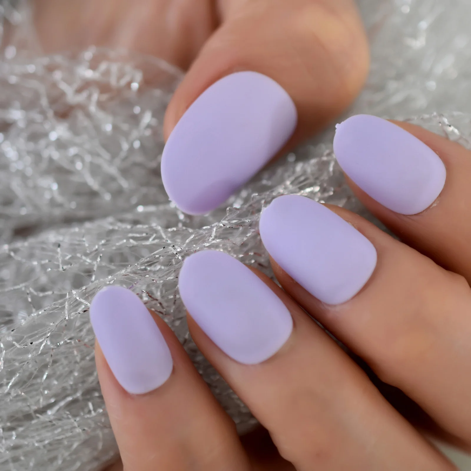 

Soft Purple Fake Nails Matte Medium Oval Grape Purple for Summer Violet Floral Date Daily Art Faux Ongles 24pcs
