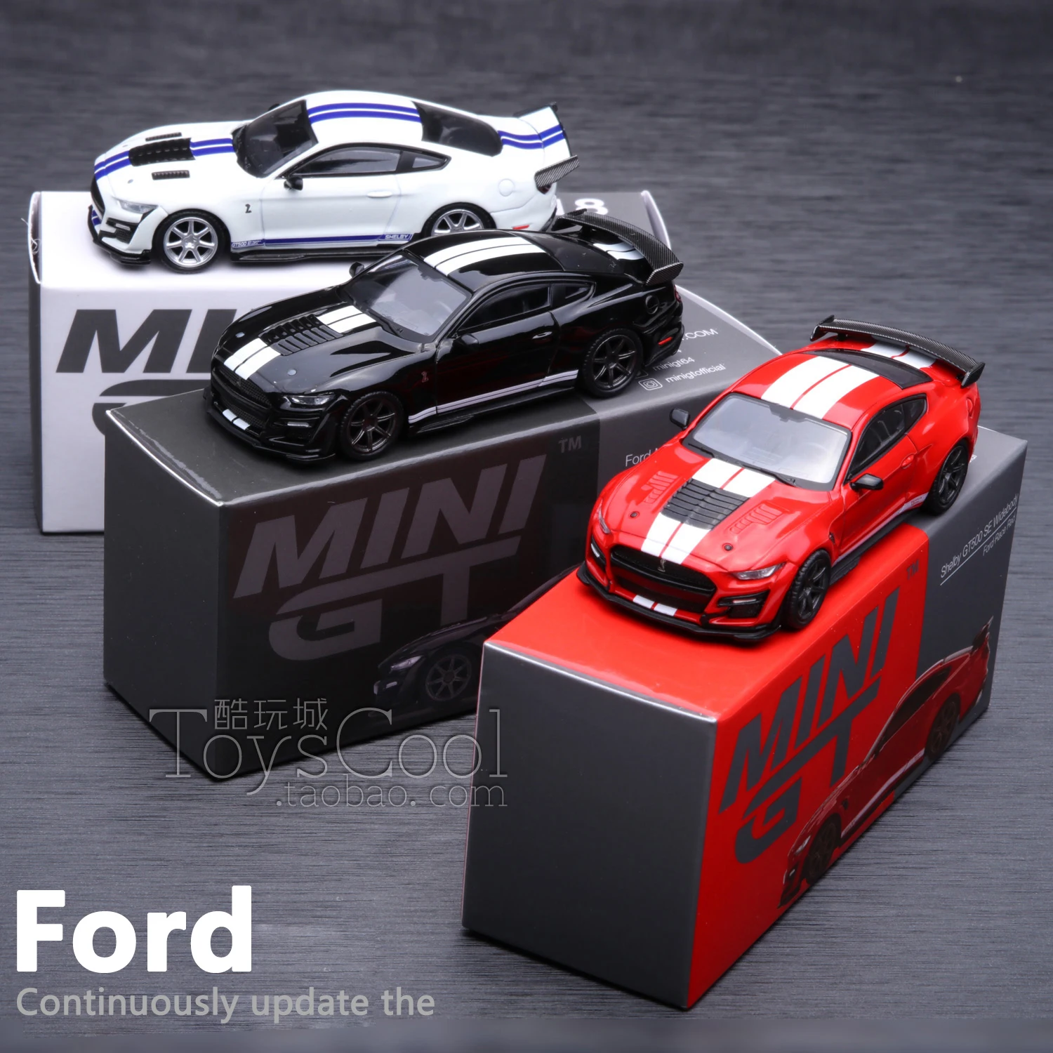

Автомобиль внедорожный TAKARA TOMY Ford Mustang GT 1:64