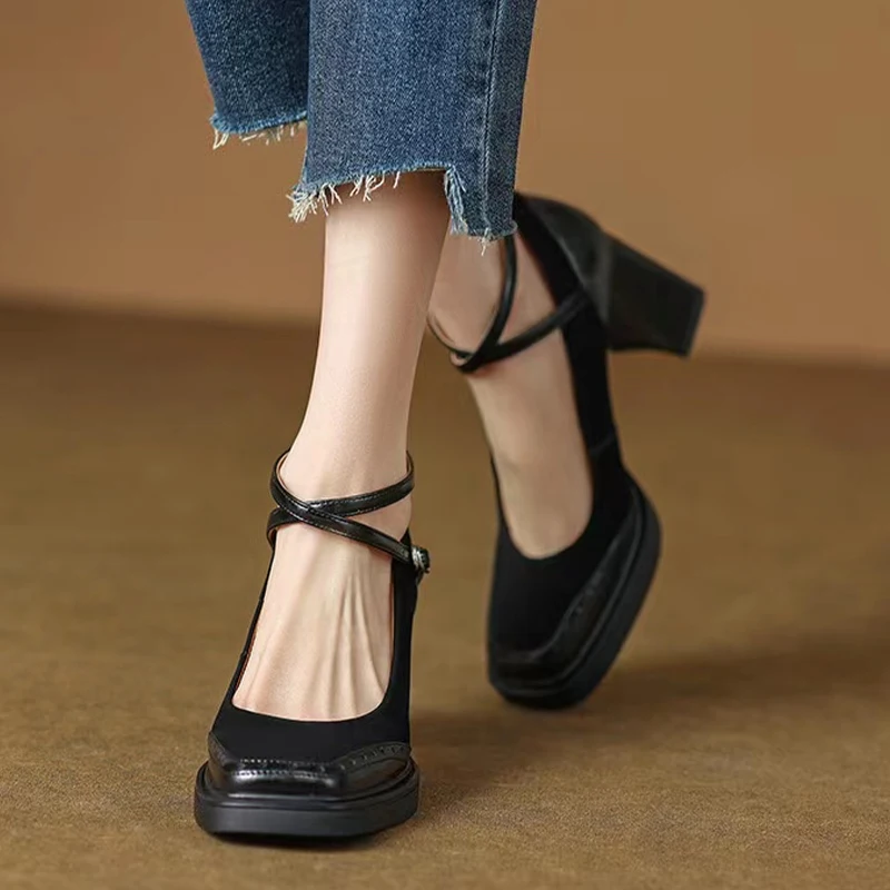 Женские туфли мэри джейн на высоком каблуке короткие замшевые с квадратным