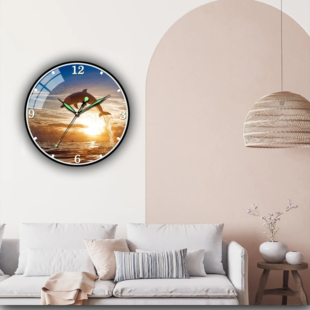 

Animal 12Inch Wall Clock Decorative Numeral Digital Dial Mute No Ticking Sound Luminous Clocks Home Decoration