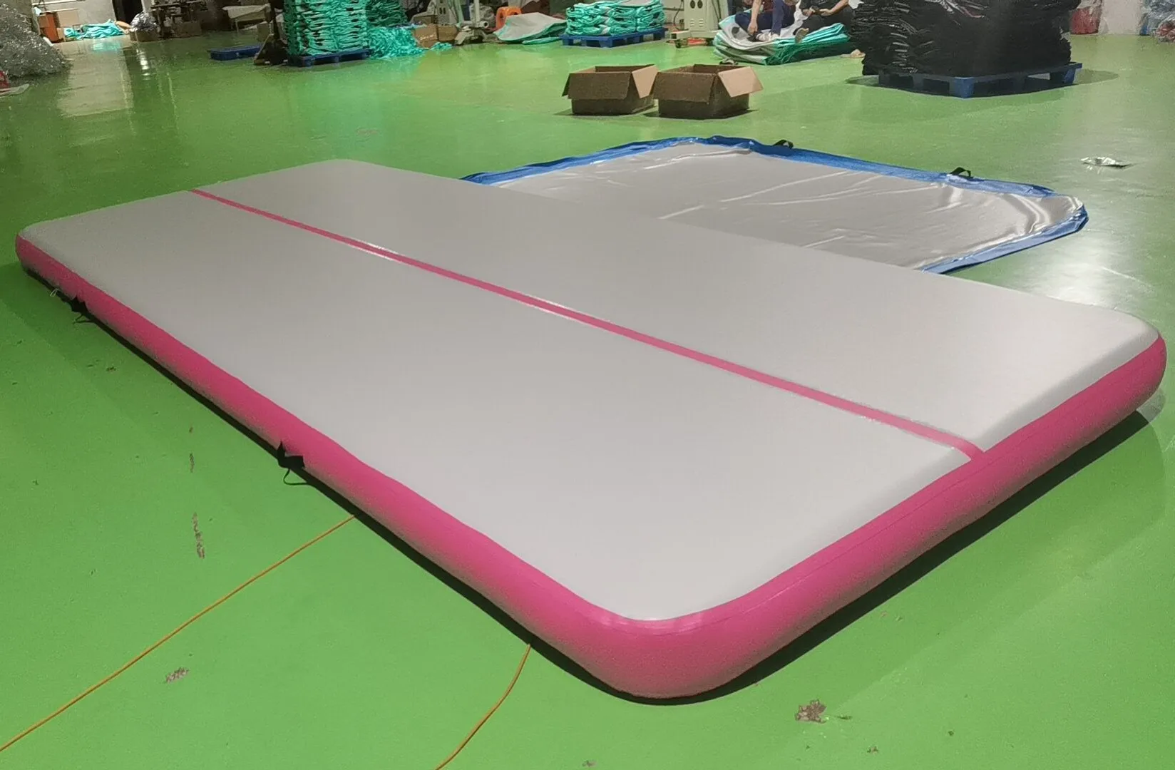 Фото Гимнастический воздушный коврик Tumble Track Tumbling Mat Надувные напольные коврики 4x2 м Надувной воздушный акробатический коврик Гимнастический акробатический коврик Air №4