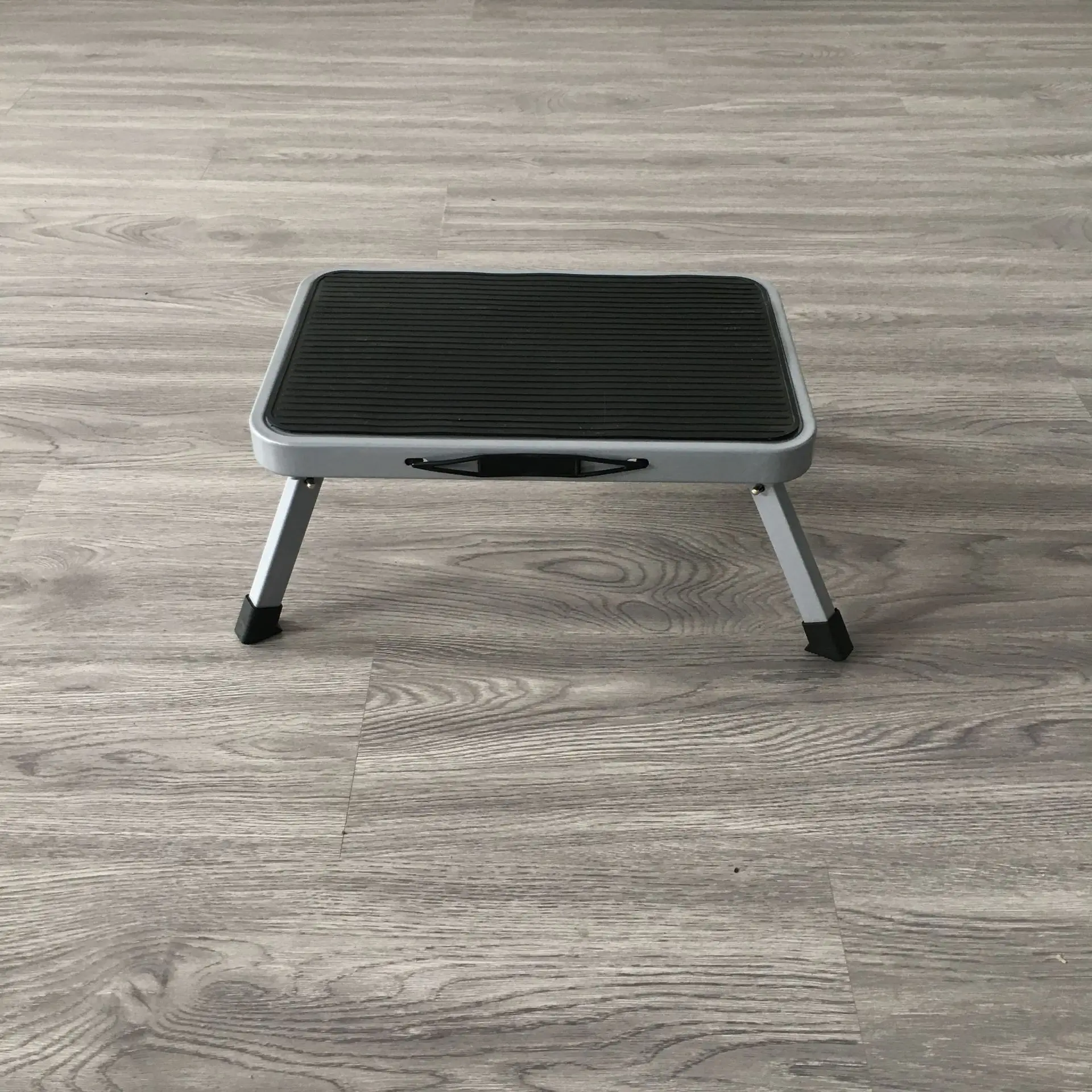 Ступенчатый стул нескользящий для кухни Бытовая мини ступенька 1 шаг