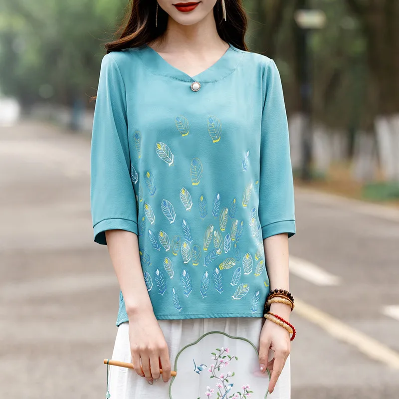 

Elegant Blouse Womens Casual Three Quarter Sleeve V-neck Leisure Lady Top Vintage Print Loose Middle Age Mother T-shirt