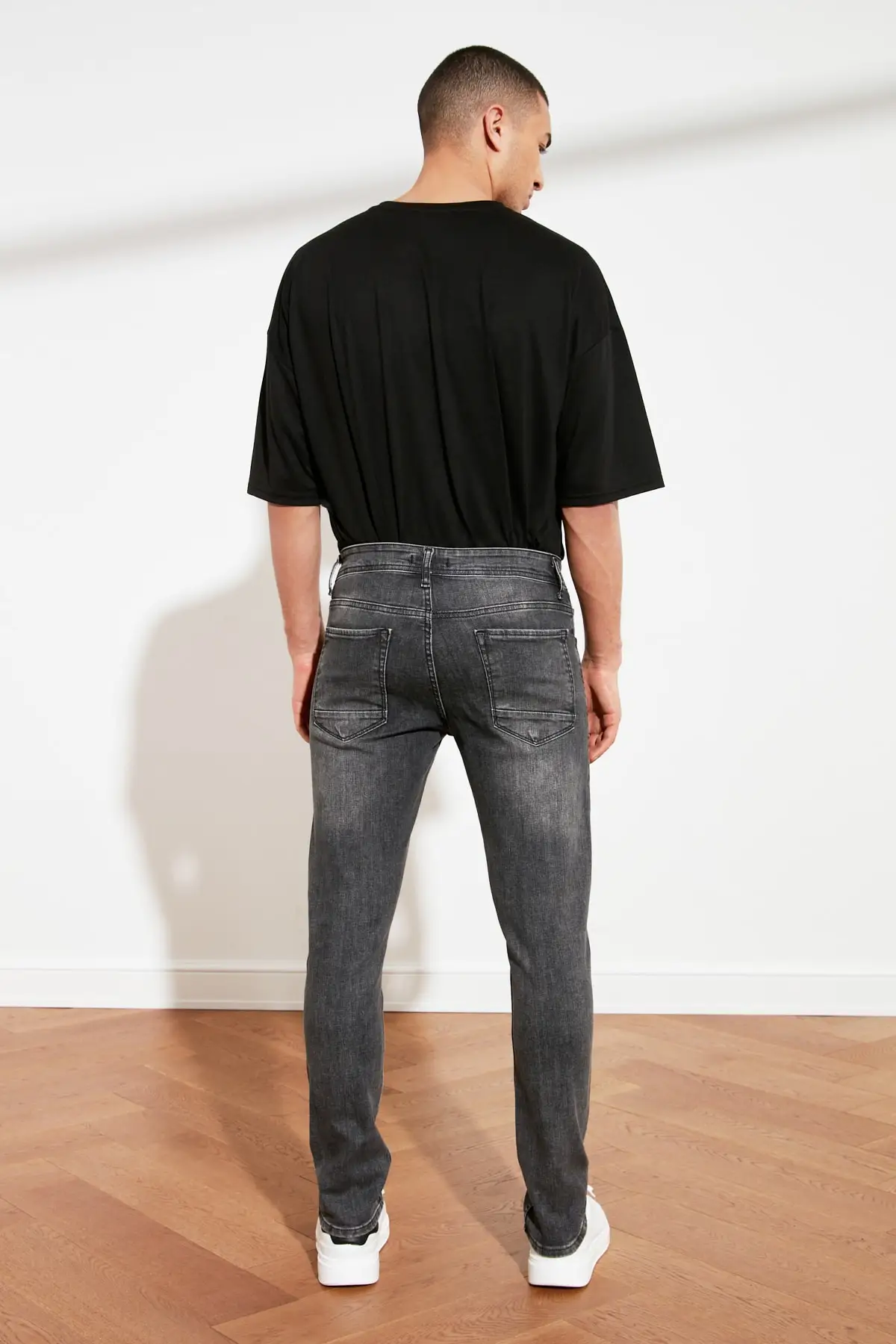 

Trendyol Male Skinny Fit Jeans TMNSS21JE0124