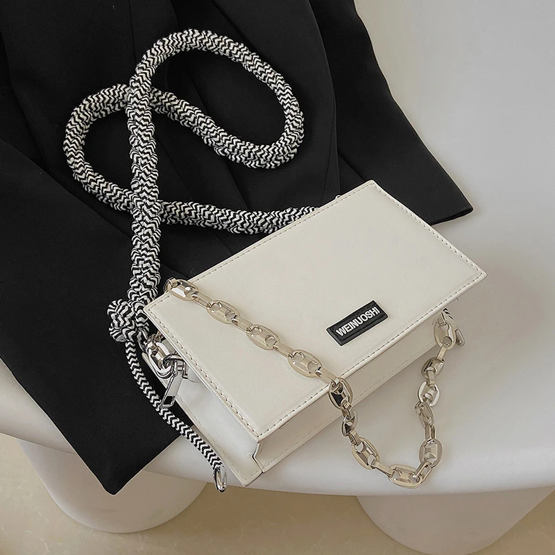 

Super Fire Chain Bag Women'S Bag New High-End Western Style Shoulder Square Bag Design Messenger Bag
