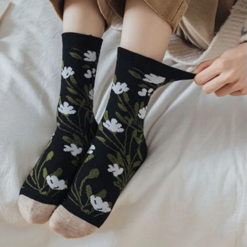 5 Pair Keep Warm Thick Winter Socks Set Female Harajuku Fashion Flower Print Socks For Women Brand Designer Cashmere Calze Donna