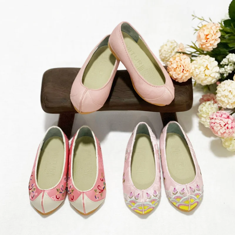 Slip-on Shoes Korean Children Hanfu Accessories Traditional Embroidery Hook Shoes Birthday Cute Girl Children Shoes