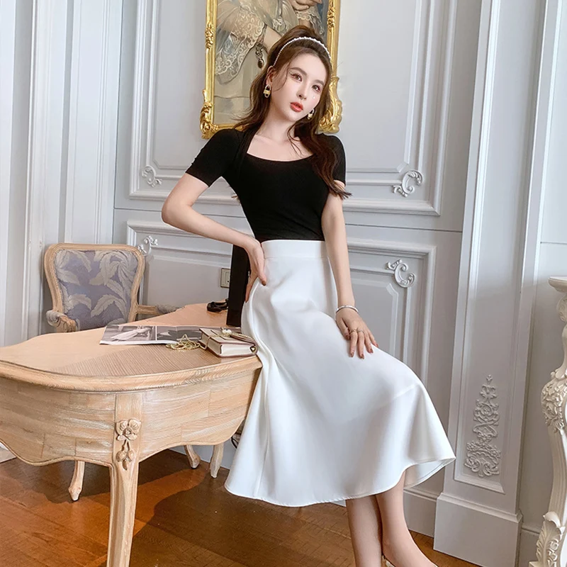 

T-shirt Women's Refreshing 2022 New Fashion Slim Slim Solid Color Square-Neck Top Exposed Collarbone Short-Sleeved Women