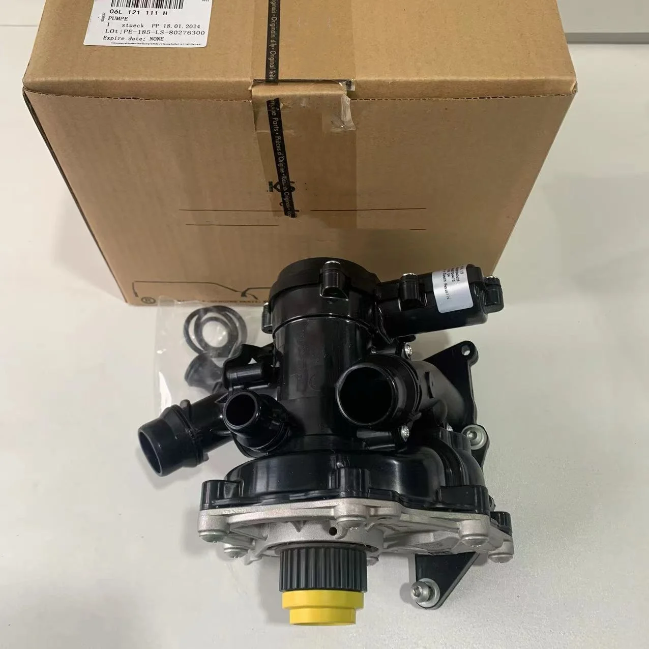 06л 121111 H 06L 121011 Б 06Л Корпус термостата водяного насоса в сборе подходит для Audi