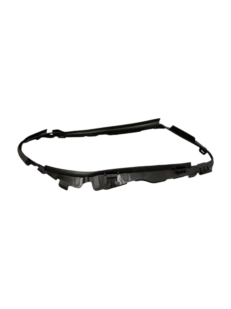 Фото Резиновая уплотнительная лента для фар европейской версии Mercedes Benz C200 C260 C300 W205 LED №3