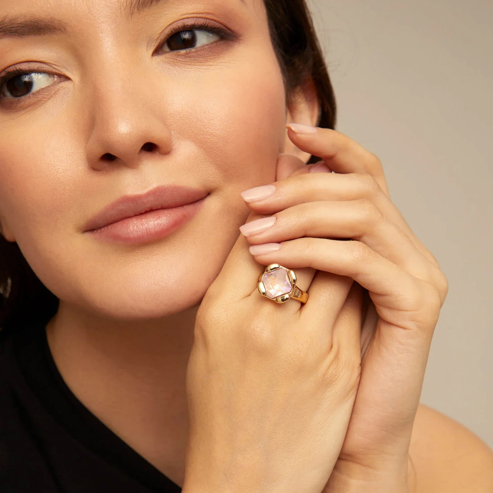 Женское кольцо UNOde50-Small Anel Quadrado de Cristal Rosa para As Mulheres Jóia Original Alta Aparência Presente Qualidade