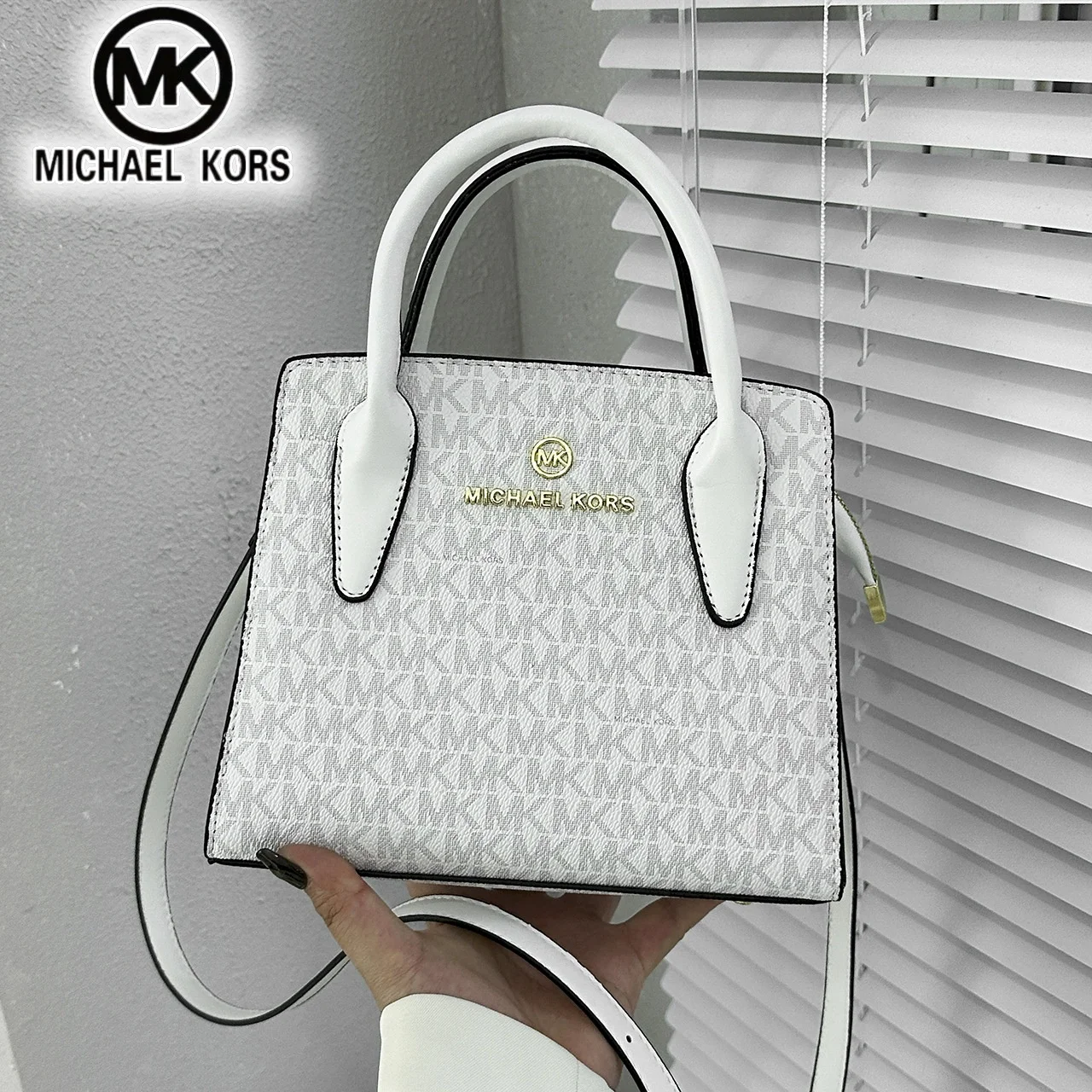 Фото Новая женская модная повседневная сумка через плечо Michael Kors, деловая дорожная сумка, многофункциональная сумка с логотипом. №2