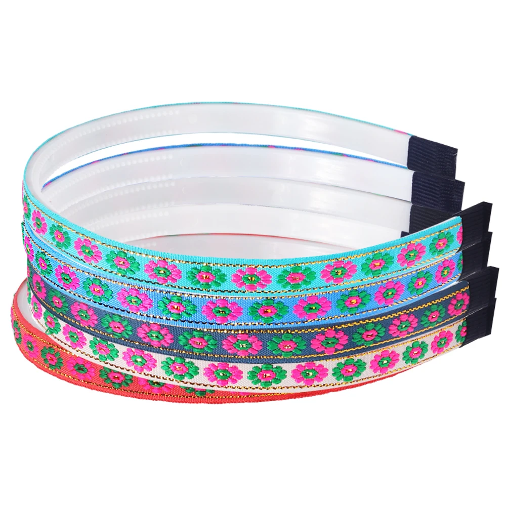 Рисунок 4 - Повязка на голову женская в национальном стиле