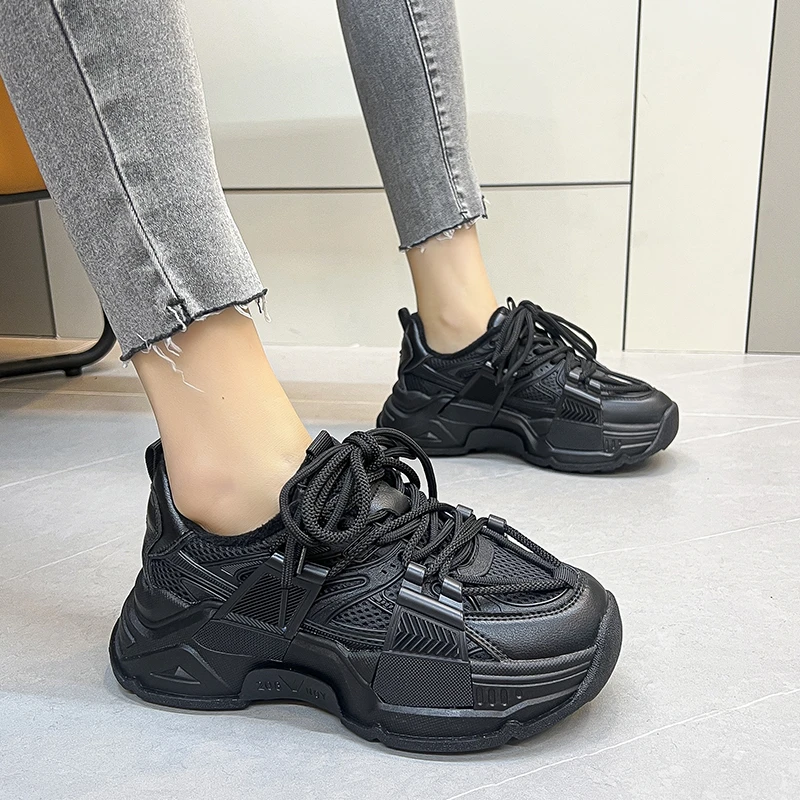 

2023 Winter New Single Shoes Women's Shoes Single Shoes Round Head Cross Strap Rubber Women's Shoes Kawaii Shoes Platform Shoes