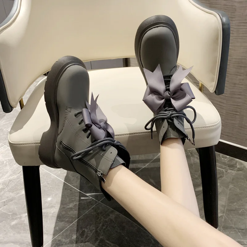 Женские ботильоны на платформе повседневные Черные плоской подошве с бантом