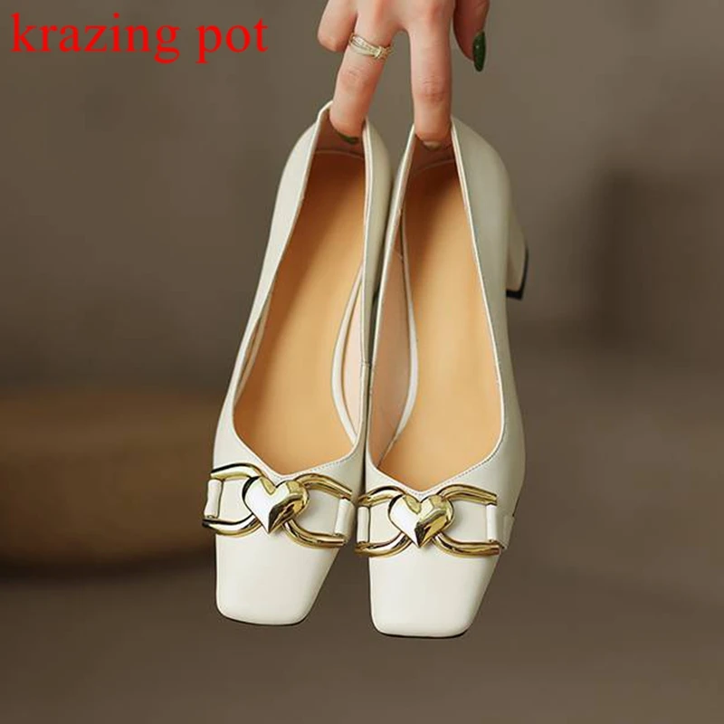 

Женские туфли-лодочки из натуральной коровьей кожи, на высоком каблуке