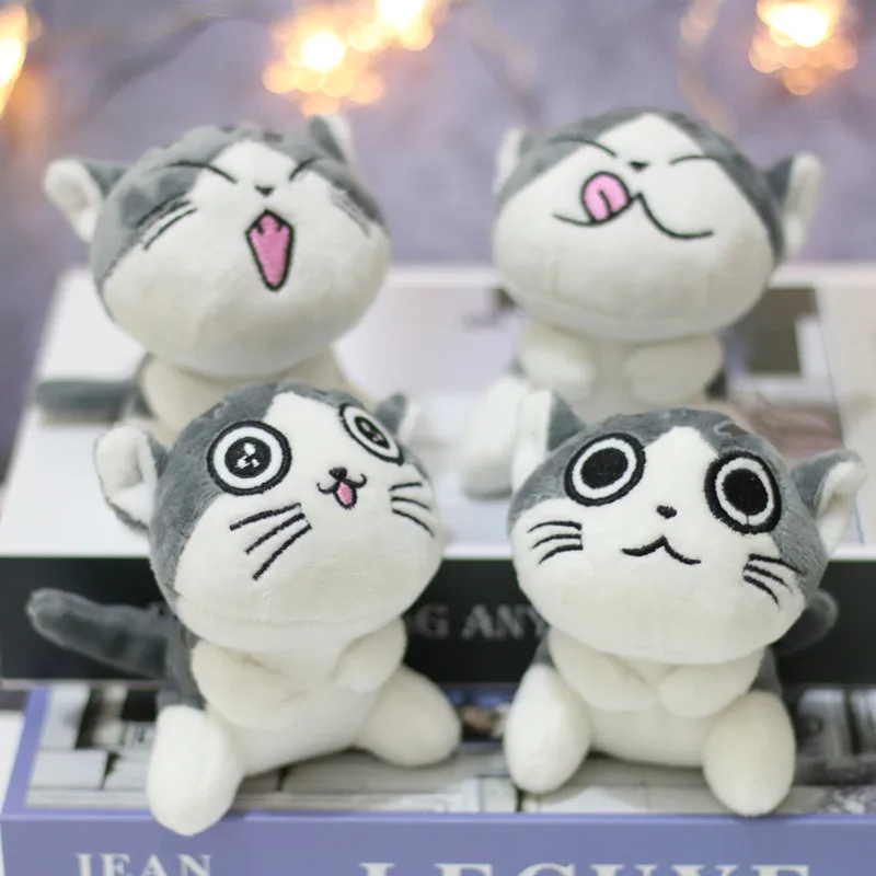 

Cute kitten Plush Toys Keychain kawaii Couple Car Four Expressions Plushie Ornaments Gift