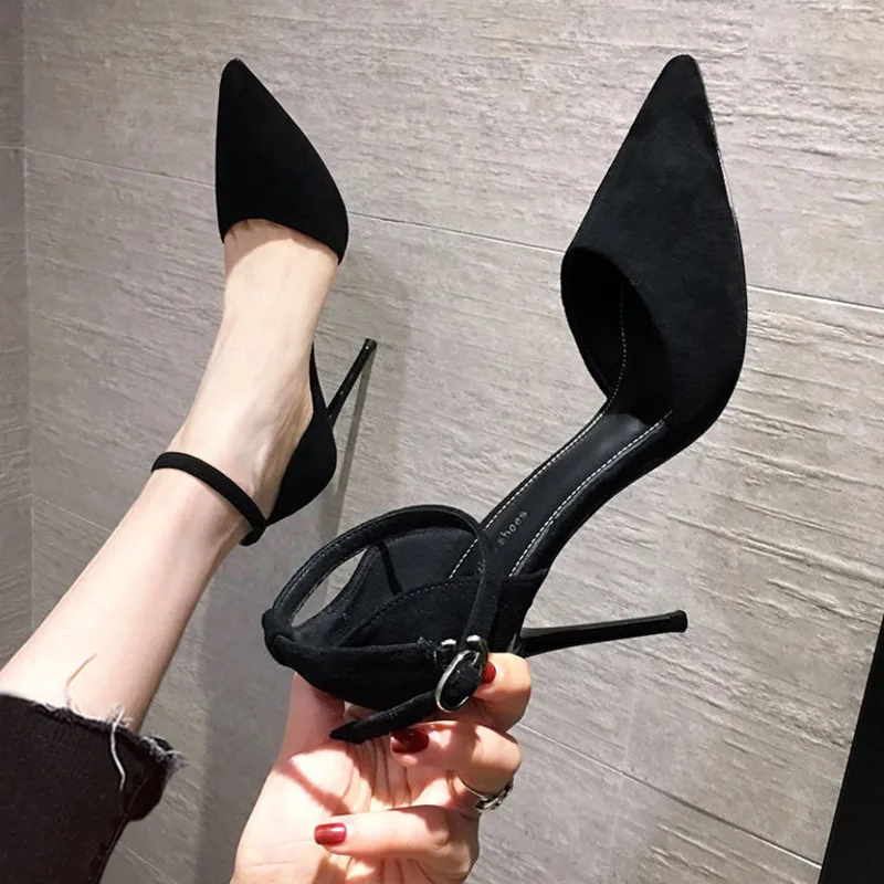 

2022 summer Net red high heel sandals thin heel French Mid Heel button strap fashion little fresh Fairy