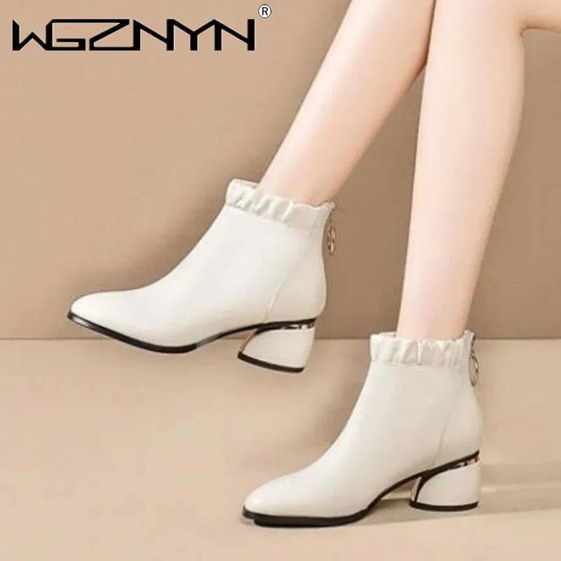 

Женские ботинки из натуральной кожи, на высоком каблуке, на молнии