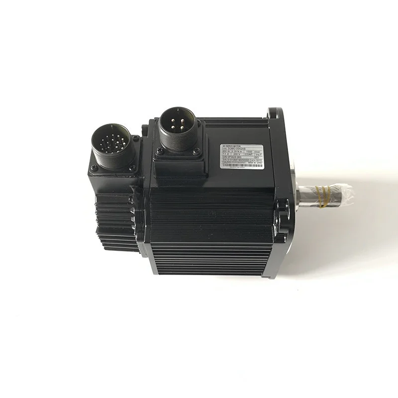 Серводвигатель SGMG-09A2AB Новый на складе