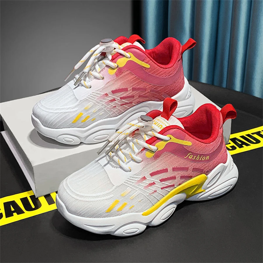 New Dad Shoes Children's Sports Shoes Fashion Non slip Mesh Breathable Boys' Girls' Shoes Princess Style Boys' Running Shoes