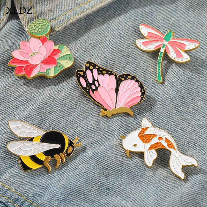 

XEDZ Pink Enamel Brooch For Woman Lotus Goldfish Butterfly Bee Dragonfly Metal Cartoon Badge Fashion Punk Jewelry Gift for Girl