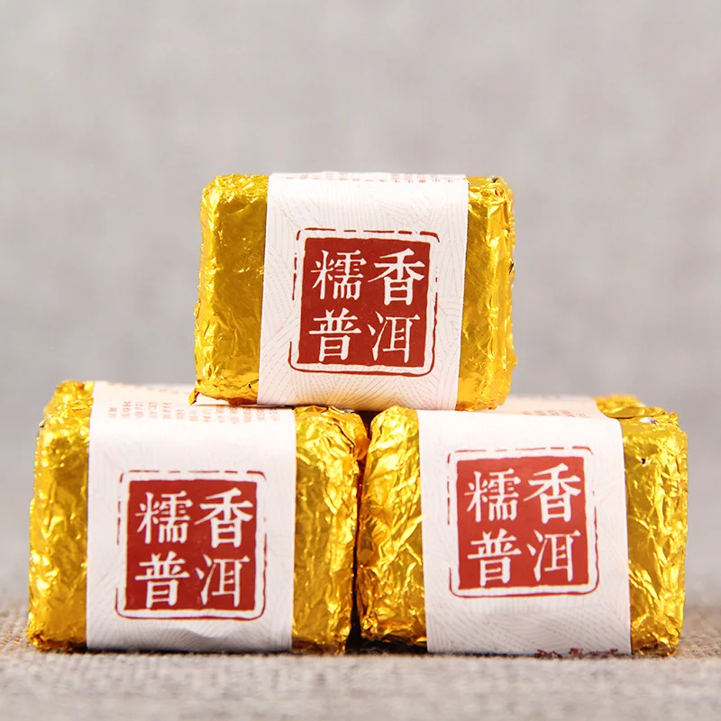 

Китайский Юньнань, белый чай, маленький золотой кирпич, 250 г, китайский чай, забота о здоровье, готовый чай пуэр, кирпич для похудения, чайный ...