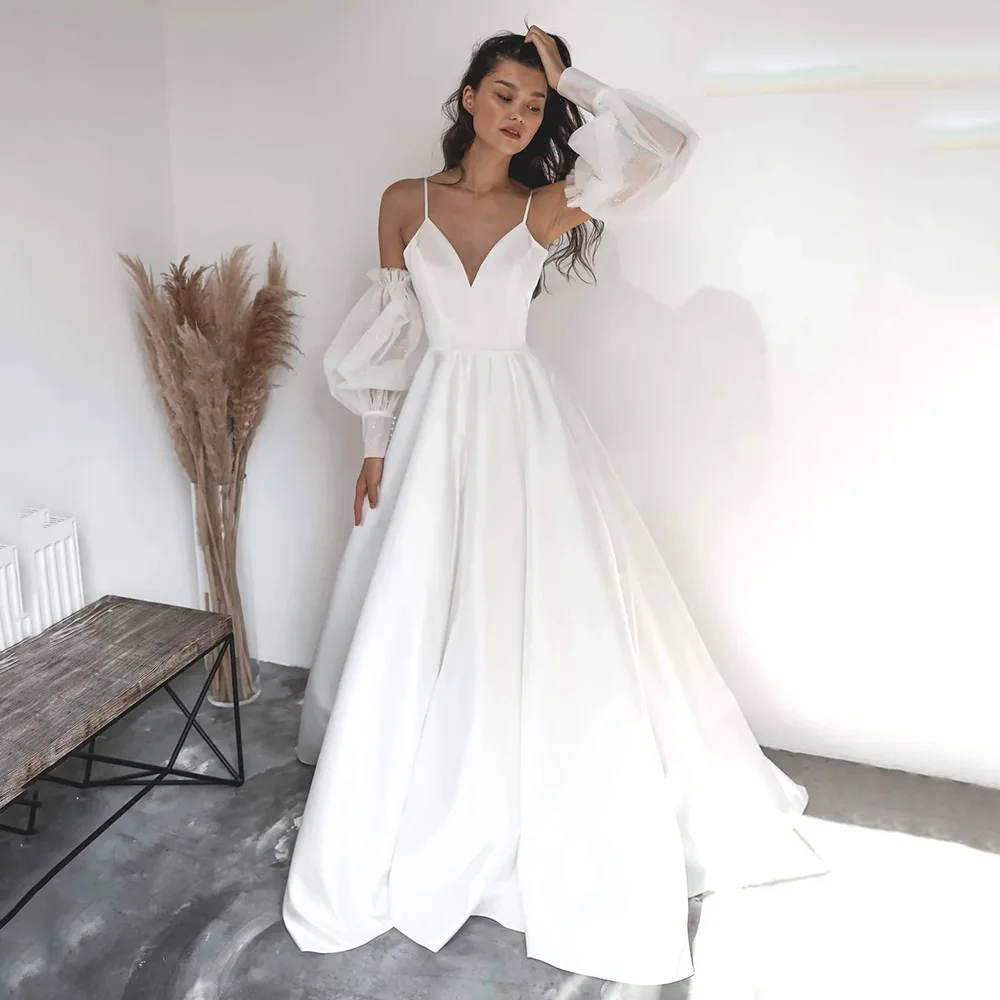 

2022 белый с открытыми плечами и V-образным вырезом