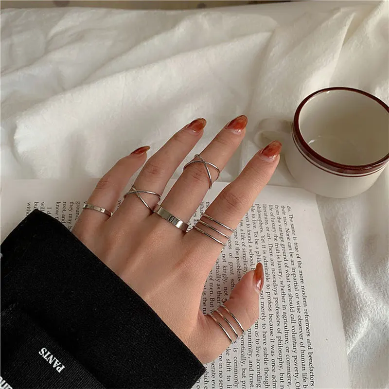 

7pcs Fashion Jewelry Rings Set Hot Selling Metal Hollow Round Opening Women Finger Ring for Girl Lady Party Wedding Gifts