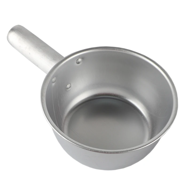 

Pure Aluminum Water Scoop Thickened Durable Wooden Handle Scoop Water Spoon Large-capacity Kitchen Water Scoop Soup Ladle