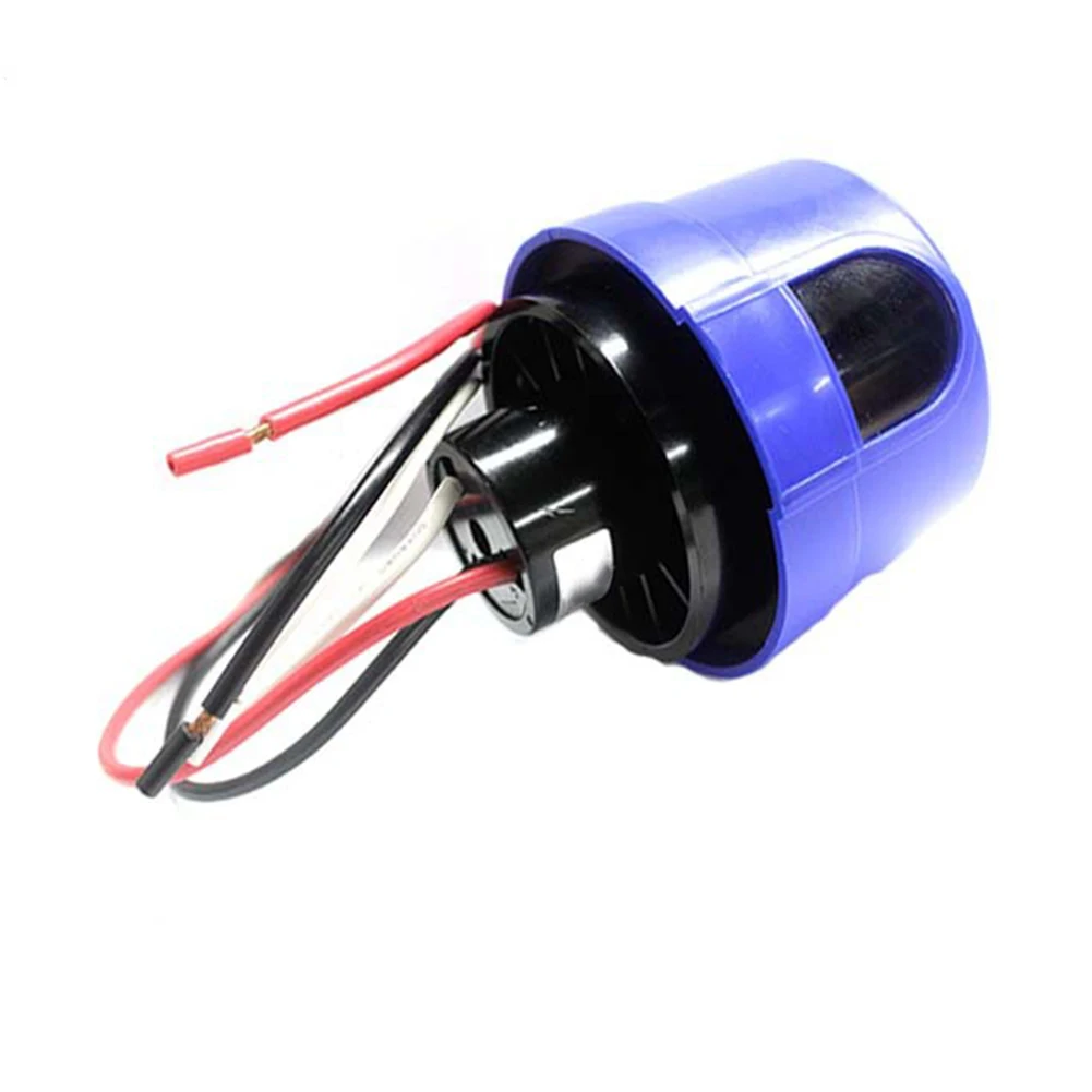 Датчик фотоэлемента с основанием для управления освещением от заката до