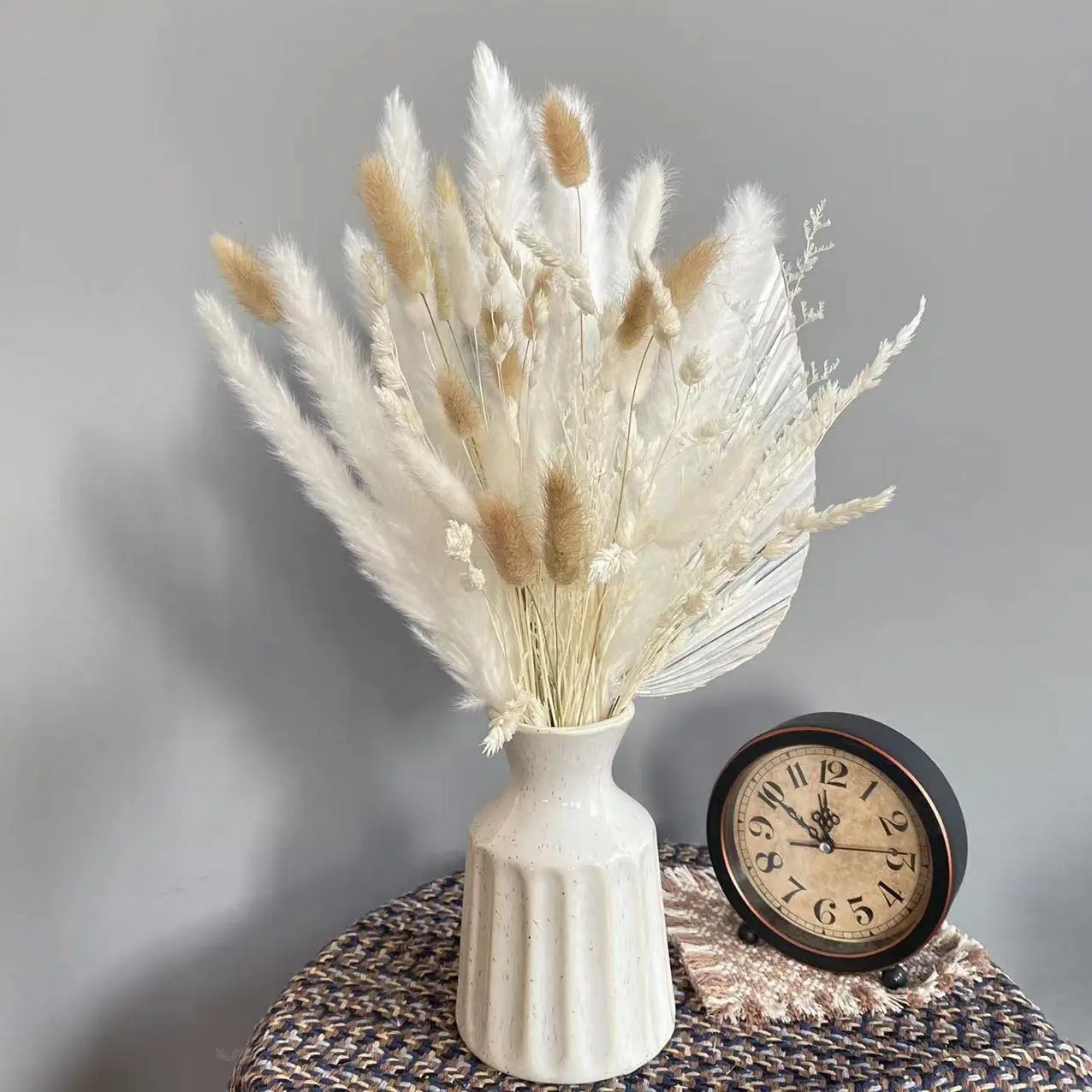 

Pampas Grass Dried Flower Bouquet Pretty Artificial Natural Rabbit Tail Dried Flower Used for Wedding Decoration DIY Garland