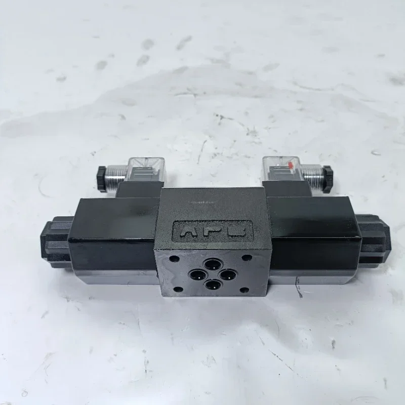 YYHCYUKEN VALVE DSG 01 02 03 DSG-01-3C2-A100-70 DSG-03-3C2-A220-50 DSG-03-2B2A-A100-50674 распределительный клапан