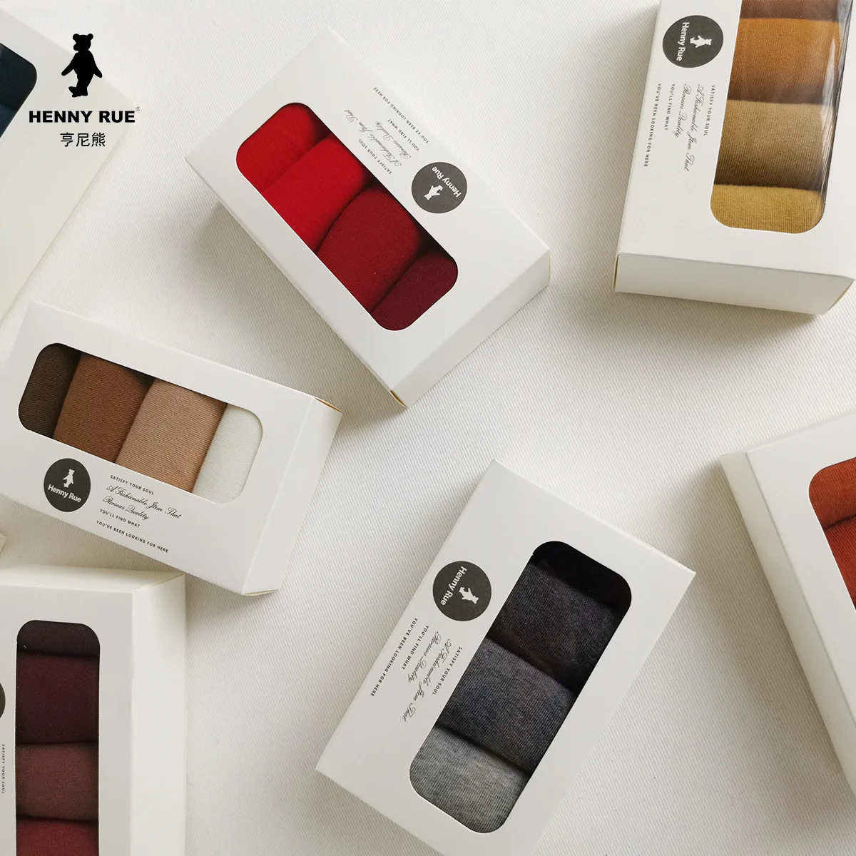4pairs/box HENNYRUE 19 autumn and winter new basic polychromatic cotton lycra gift box combination women's socks.